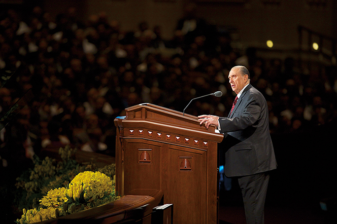 Mormon President Monson at General Conference